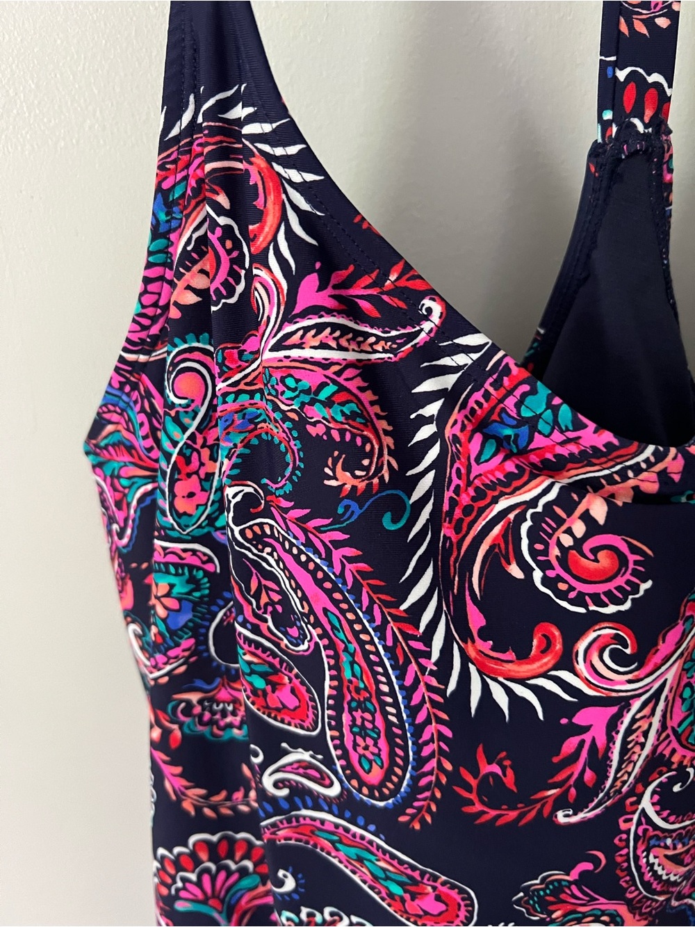 ☀️Island Escape Vibrant Tankini ~ 12 - Picture 2 of 5